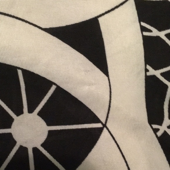 Black & white dress shirt - Picture 5 of 5